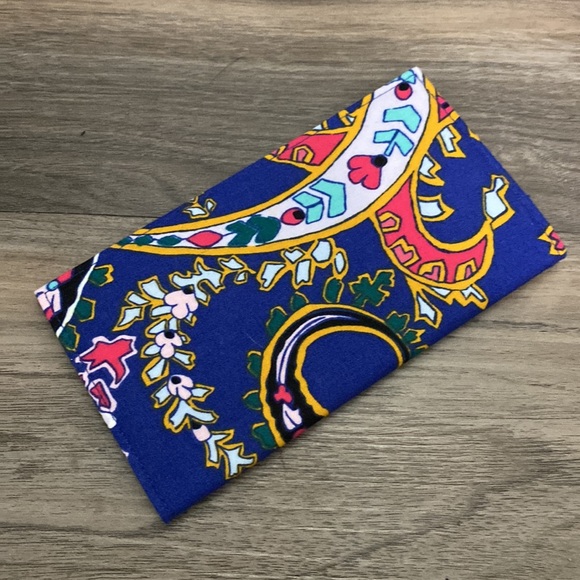 Vera Bradley wallet/checkbook holder - Picture 4 of 8